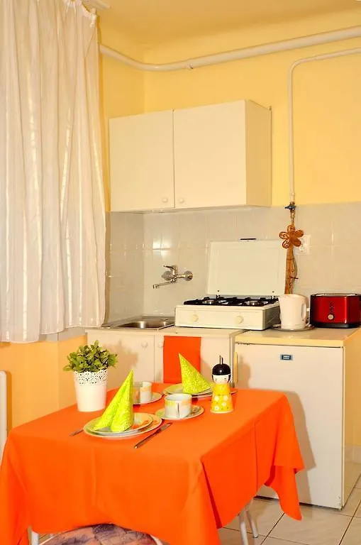 Szilvia Apartmanhaz Apartment Eger 0*,