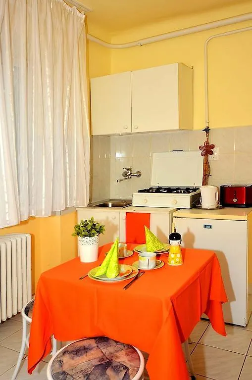 Szilvia Apartmanhaz Apartment Eger